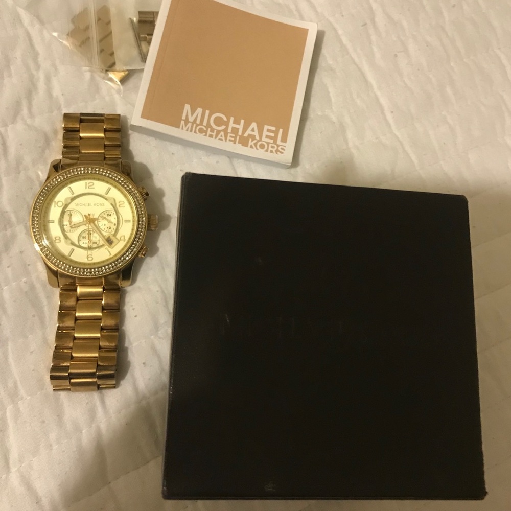 Mk 5575 stainless steel watch